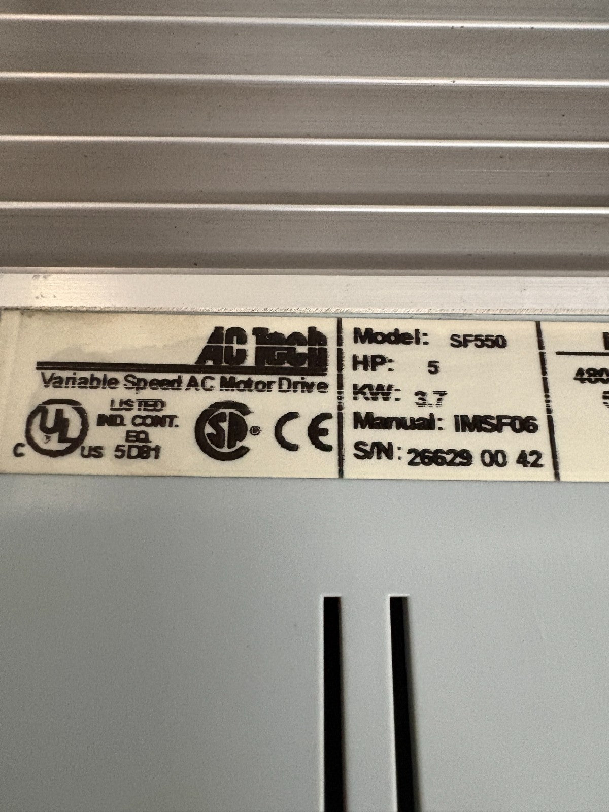 LENZE AC TECH 5HP VARIABLE SPEED AC MOTOR DRIVE SF550