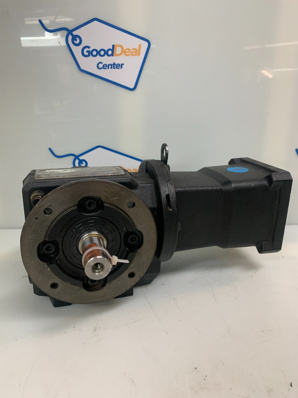 SEW-EURODRIVE SF37 AQA100/3 Gearmotor