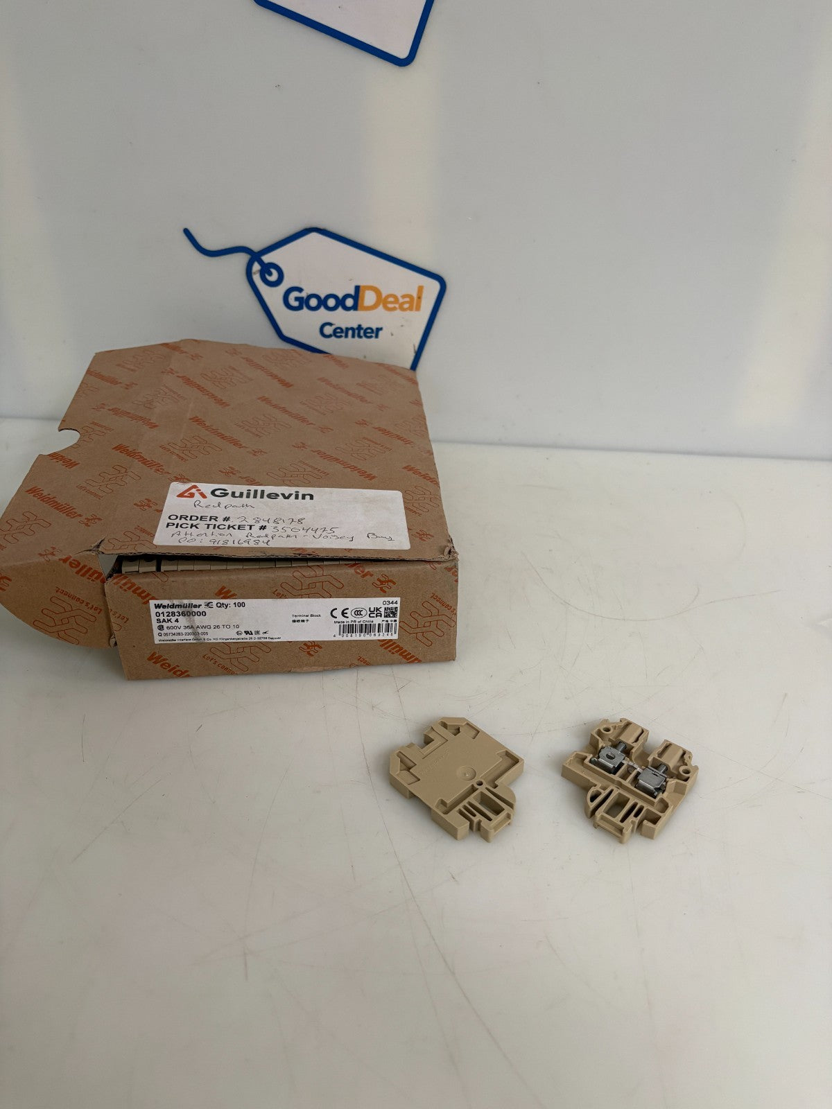 LOT OF 96 WEIDMULLER TERMINAL BLOCK SAK 4 0128360000 SAK 40