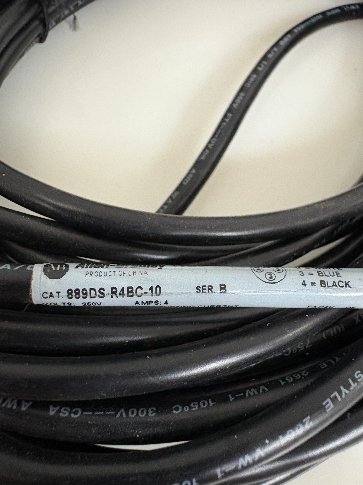 ALLEN BRADLEY CONNECTOR CABLE 889DS-R4BC-10 SER B2