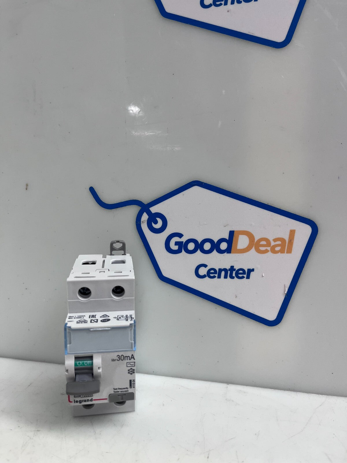LEGRAND 411504 Circuit Breaker (Lot of 2)