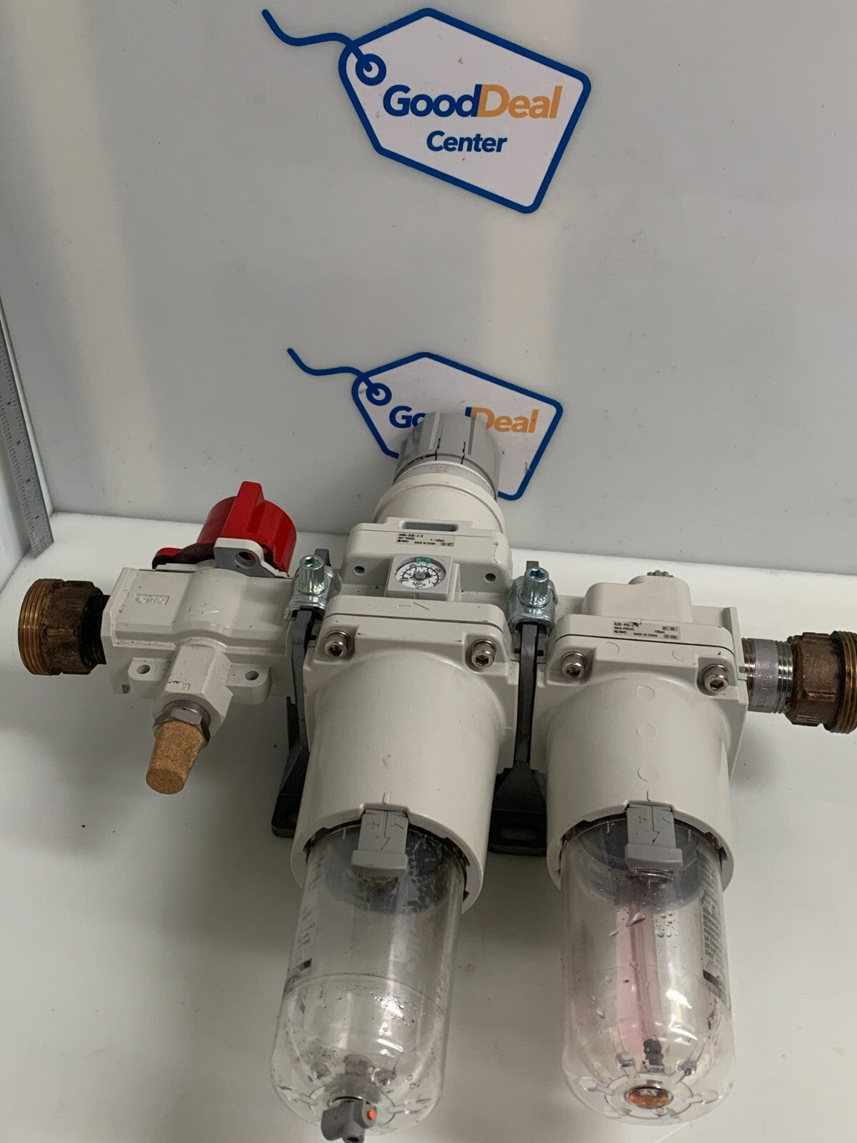 SMC AIR FILTER REGULATOR AW60-N10E-Z-B W/AL50-N10-Z-A MODULAR LUBRICATOR