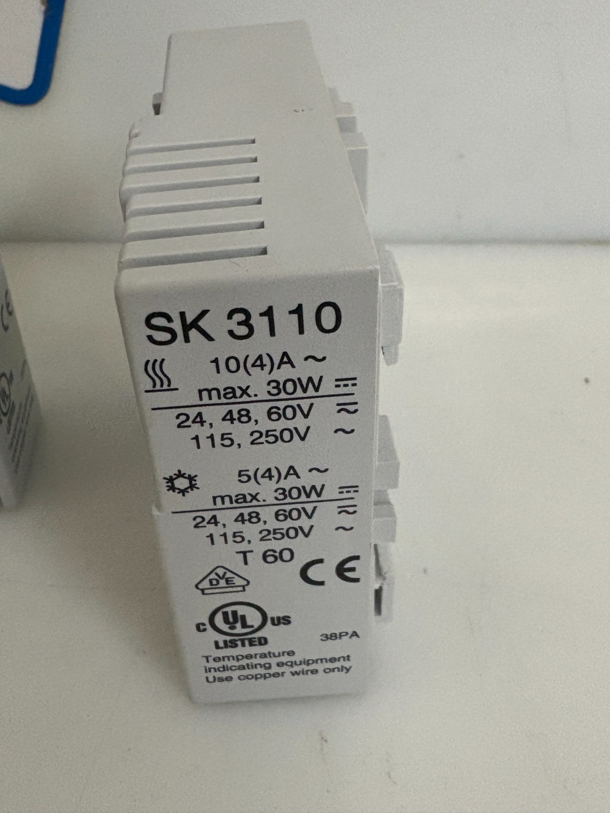LOT OF 2 RITTAL TEMPERATURE CONTROLLER SK 3110