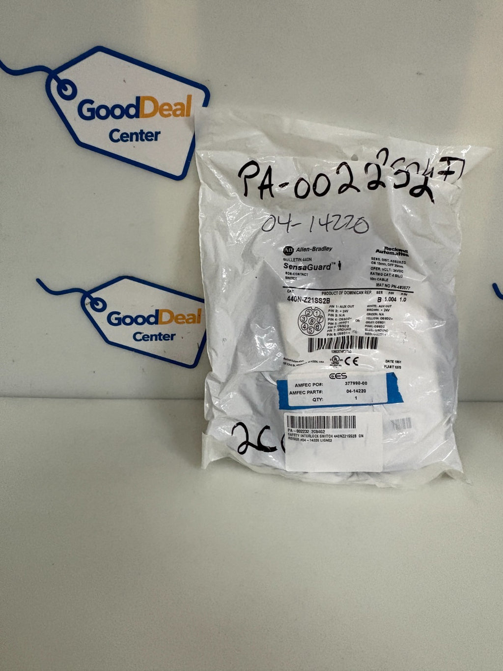ALLEN BRADLEY SENSAGUARD NON CONTACT SWITCH 44ON-Z21SS2B0