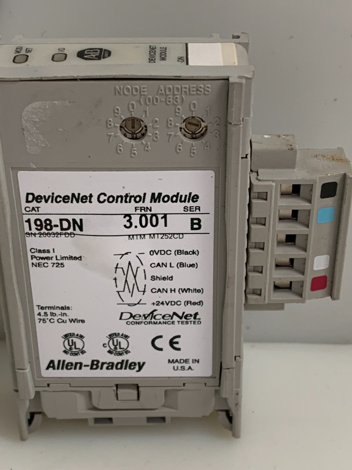 ALLEN BRADLEY DEVICE NET CONTROL MODULE 198-DN 3.001 B