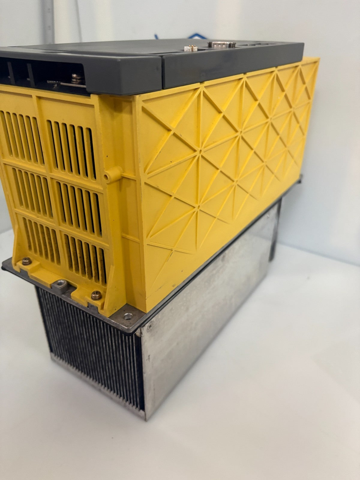 GE FANUC POWER SUPPLY MODULE A06B-6087-H130 B2