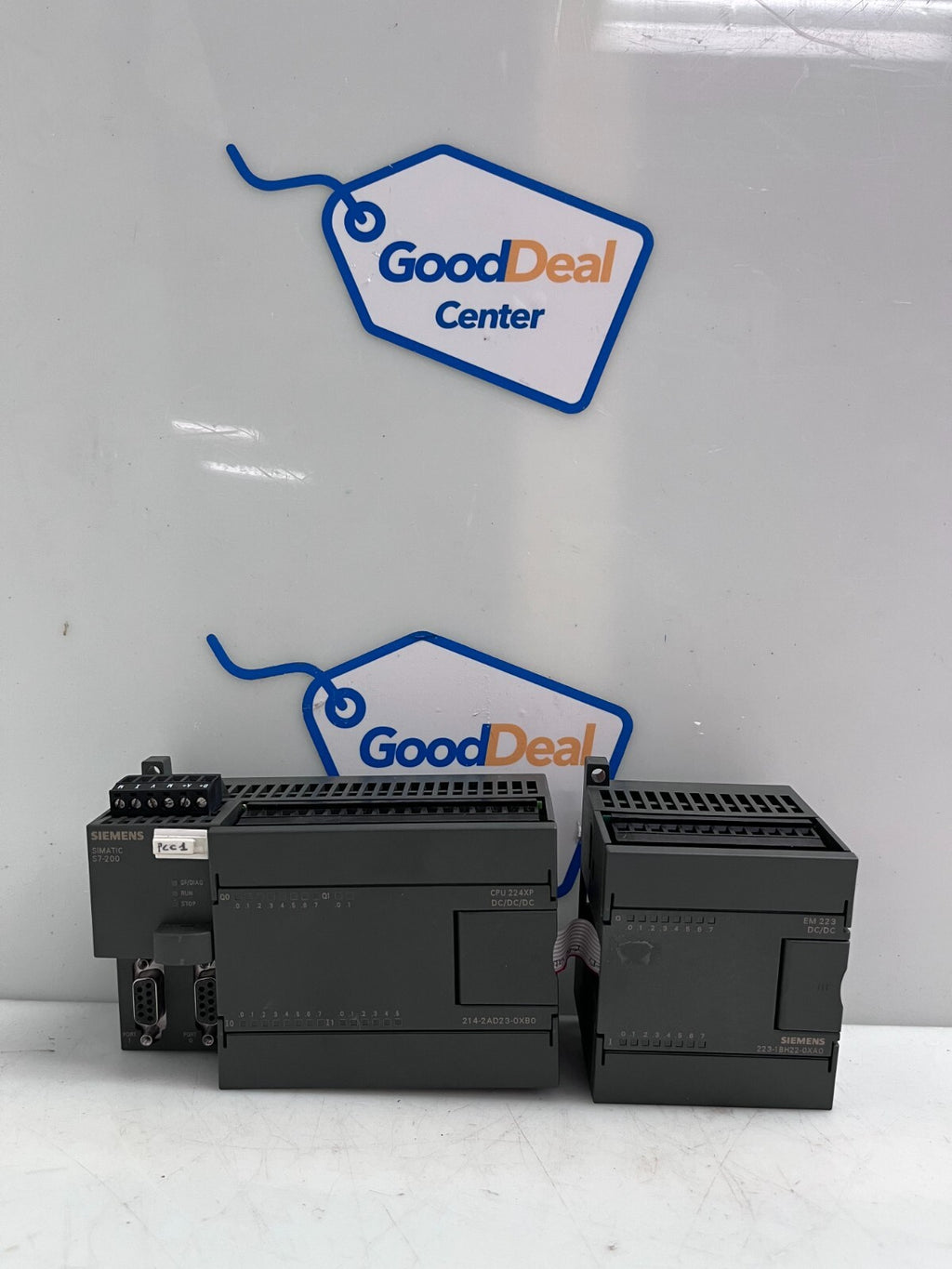 SIEMENS / Simatic CPU 6ES7 214-2AD23-0XB0 w/EM 223 DC/DC 223 1BH22-0XA0