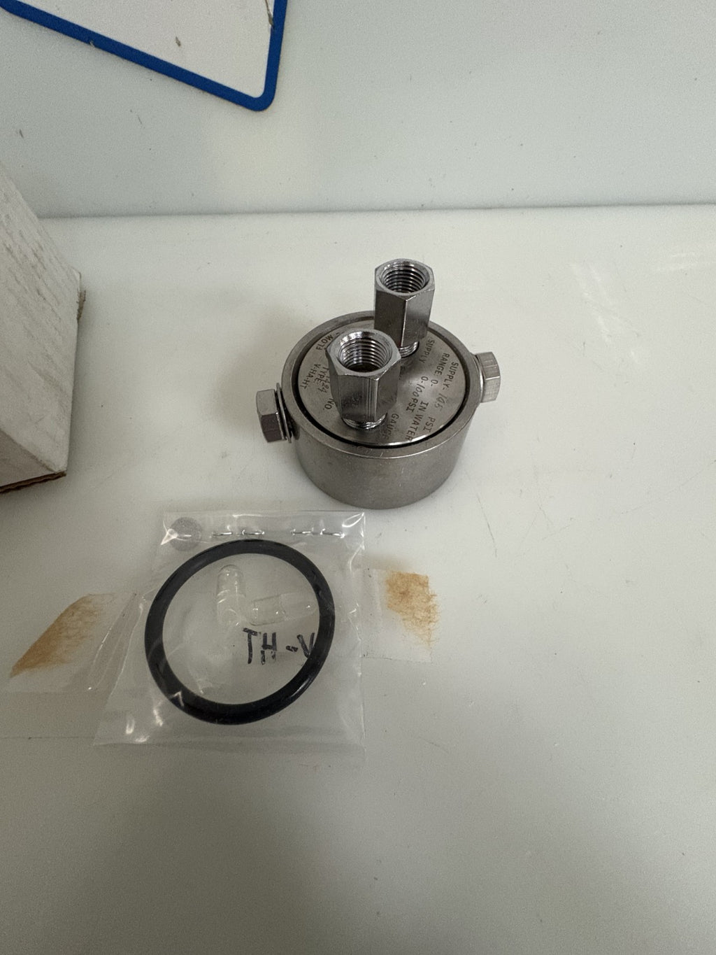 HASTELLOY C DIAPHRAGM PRESSURE CONTROLLER V-HA-HT
