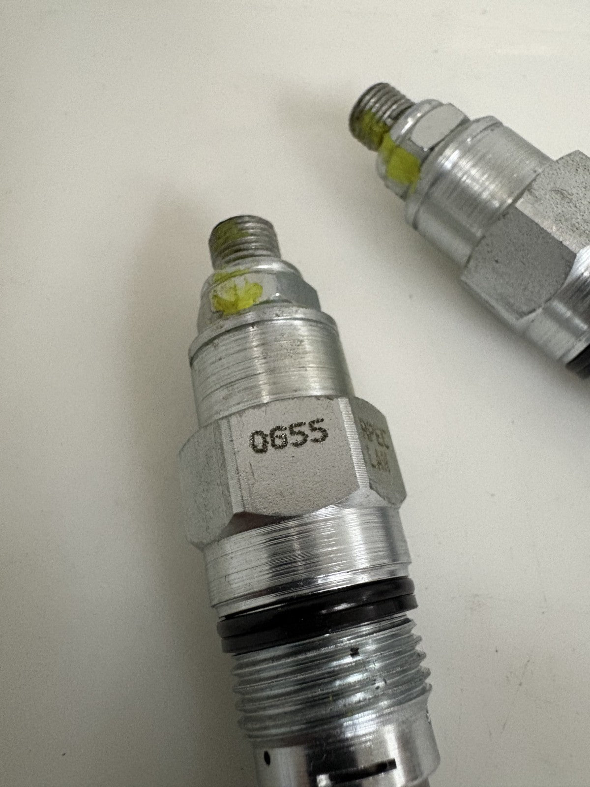 LOT OF 2 SUN HYDRAULICS CARTRIDGE VALVE RPEC LAN2