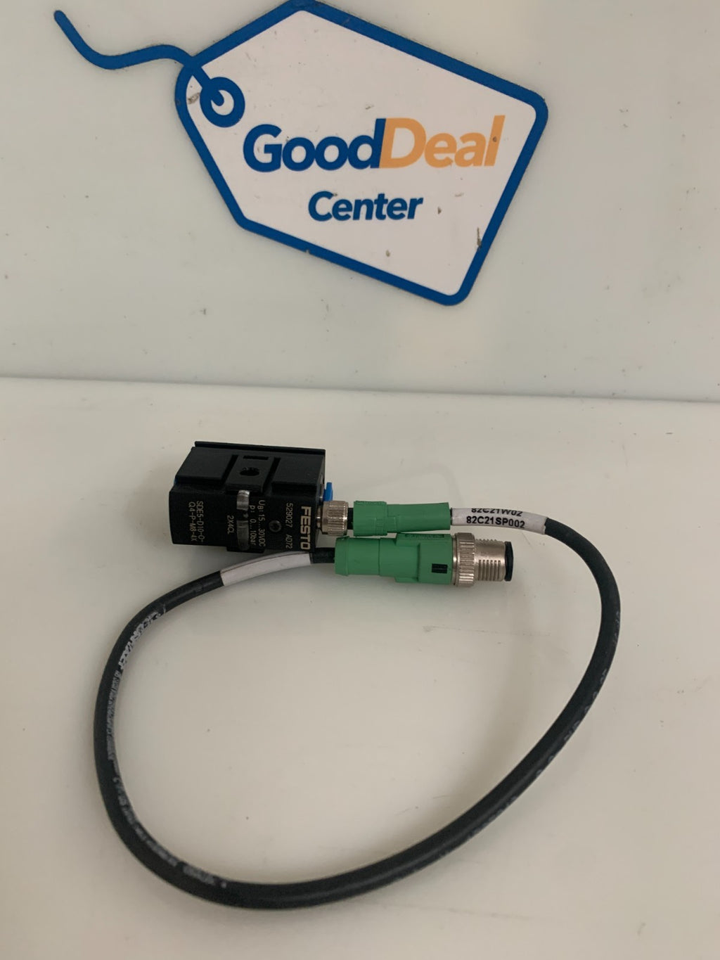 FESTO PRESSURE SENSOR SDE5-D10-O-Q4-P-M8-4X  #529027 W/FREE CONNECTING CABLE0