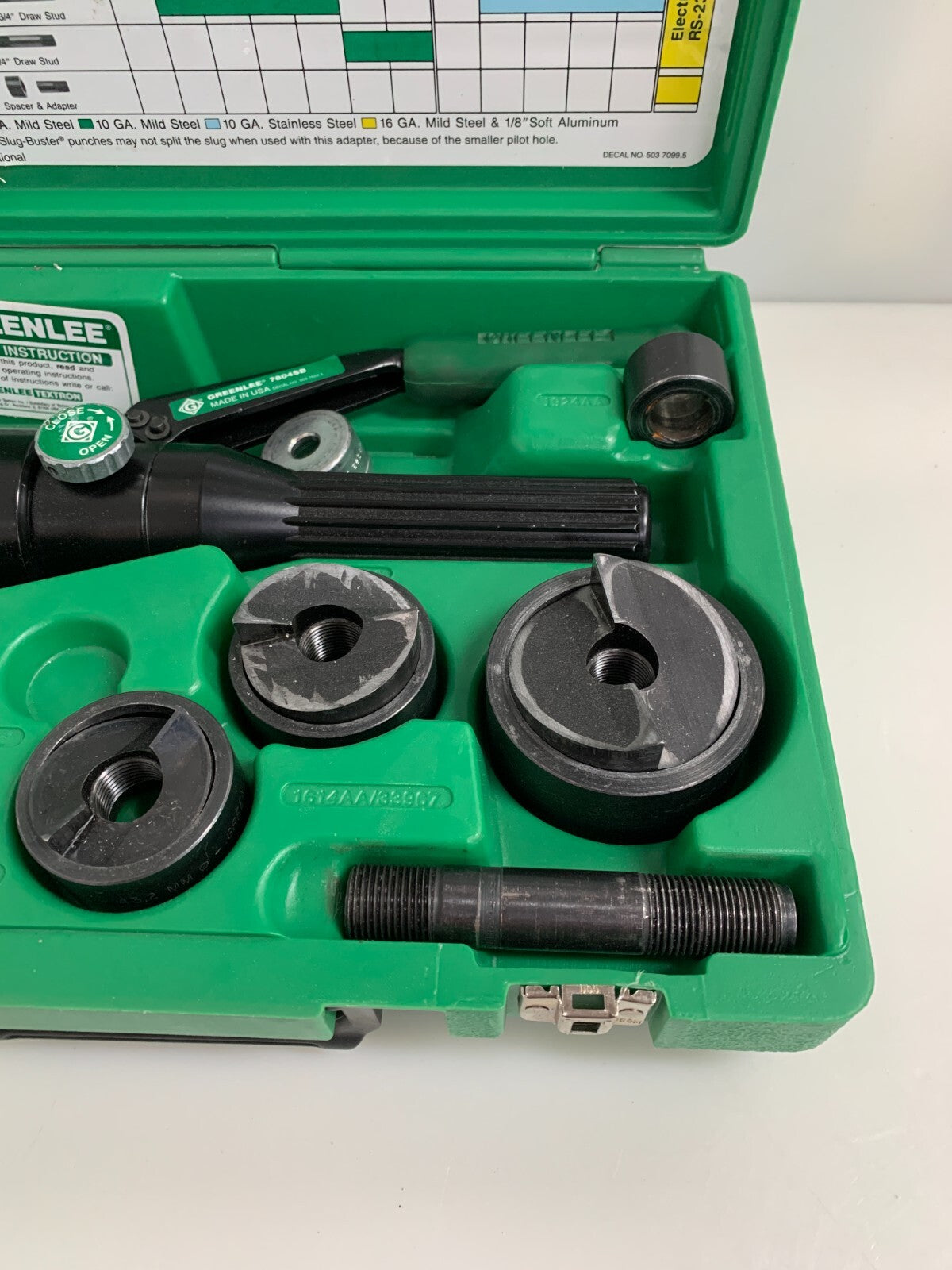 GREENLEE QUICK DRAW 8 TONNE 1/2 TO 2" PUNCH SET 7806 SB
