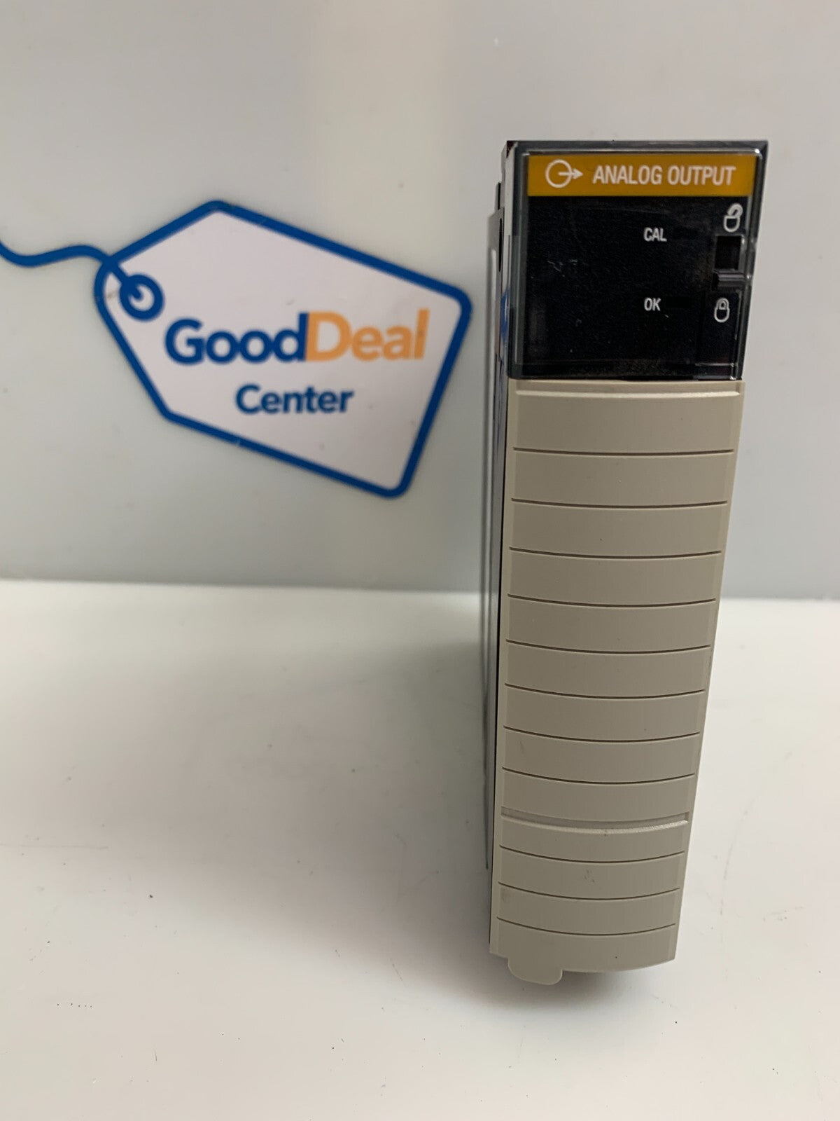ALLEN BRADLEY / Logix   1756-OF6CI/A  PLC Module  H010