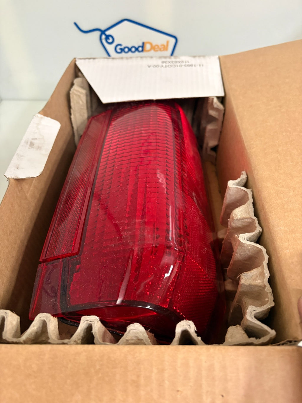 KEYSTONE DRIVER SIDE TAIL LIGHT 1990-1996 #F02800106