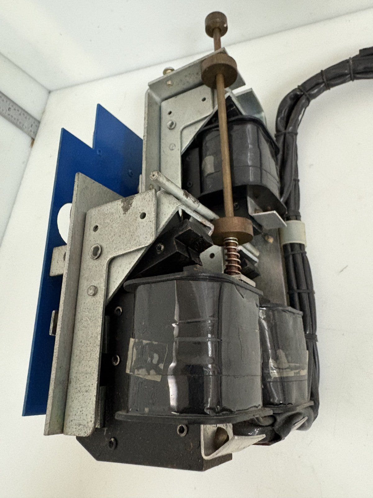 GENERAL ELECTRIC BLOWN FUSE TRIP INDICATOR ASSY3