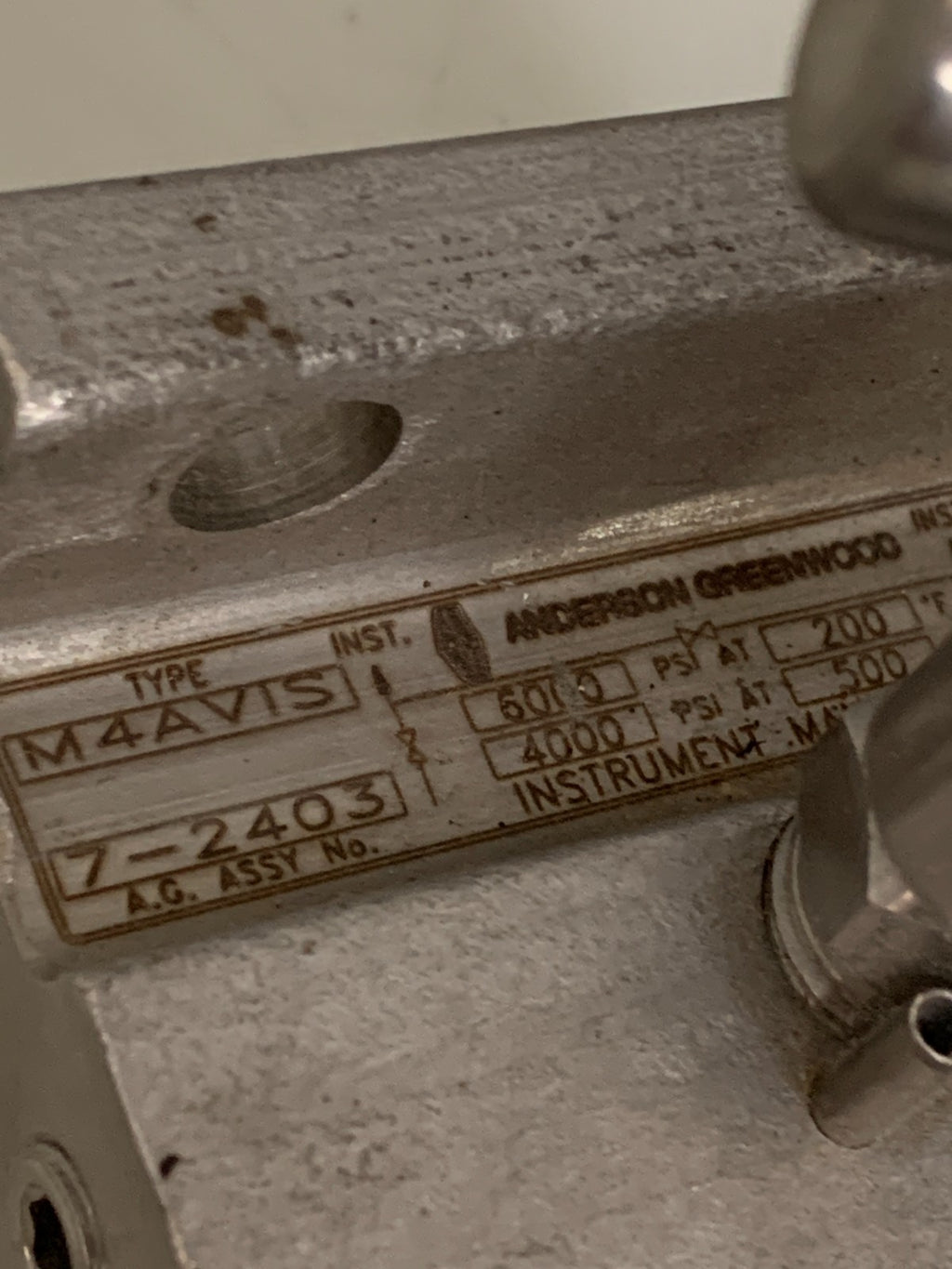ANDERSON GREENWOOD VALVE MANIFOLD #M4AVIS 7-2403