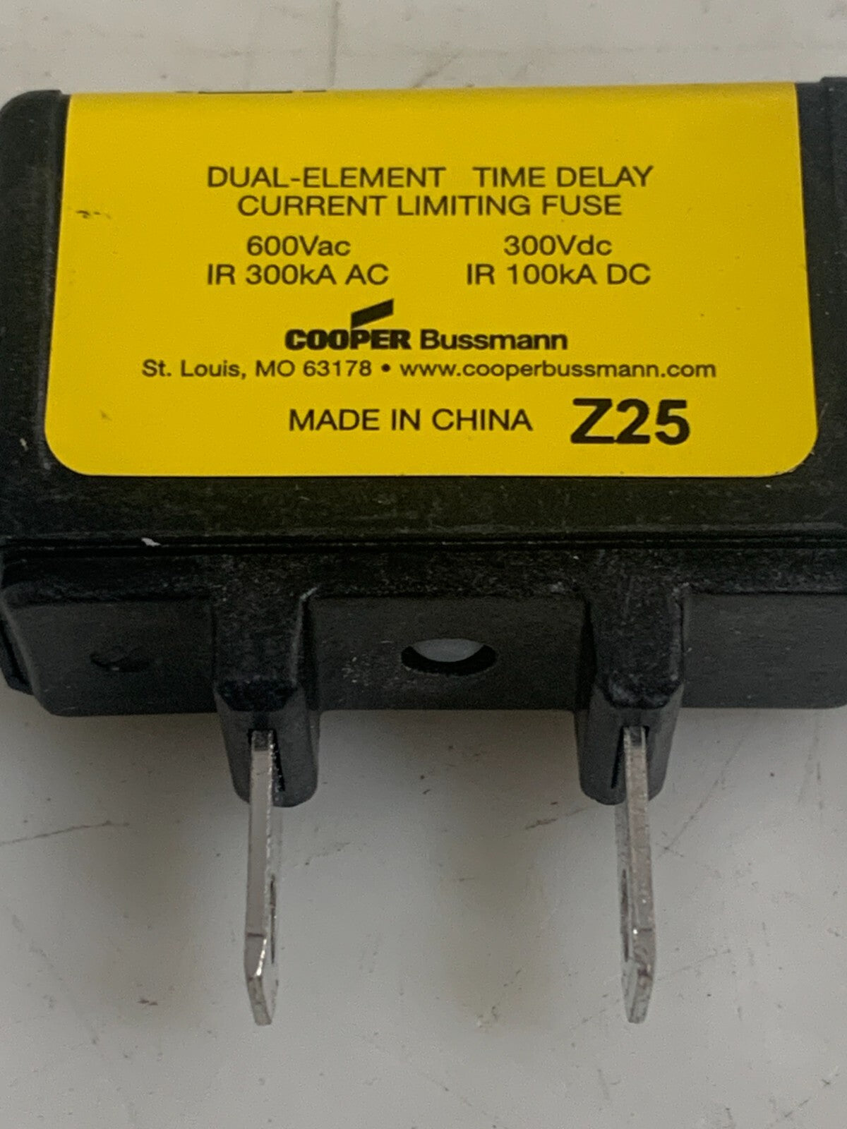 Lot of 2 Cooper Bussman TCF30 600V Cube fuse