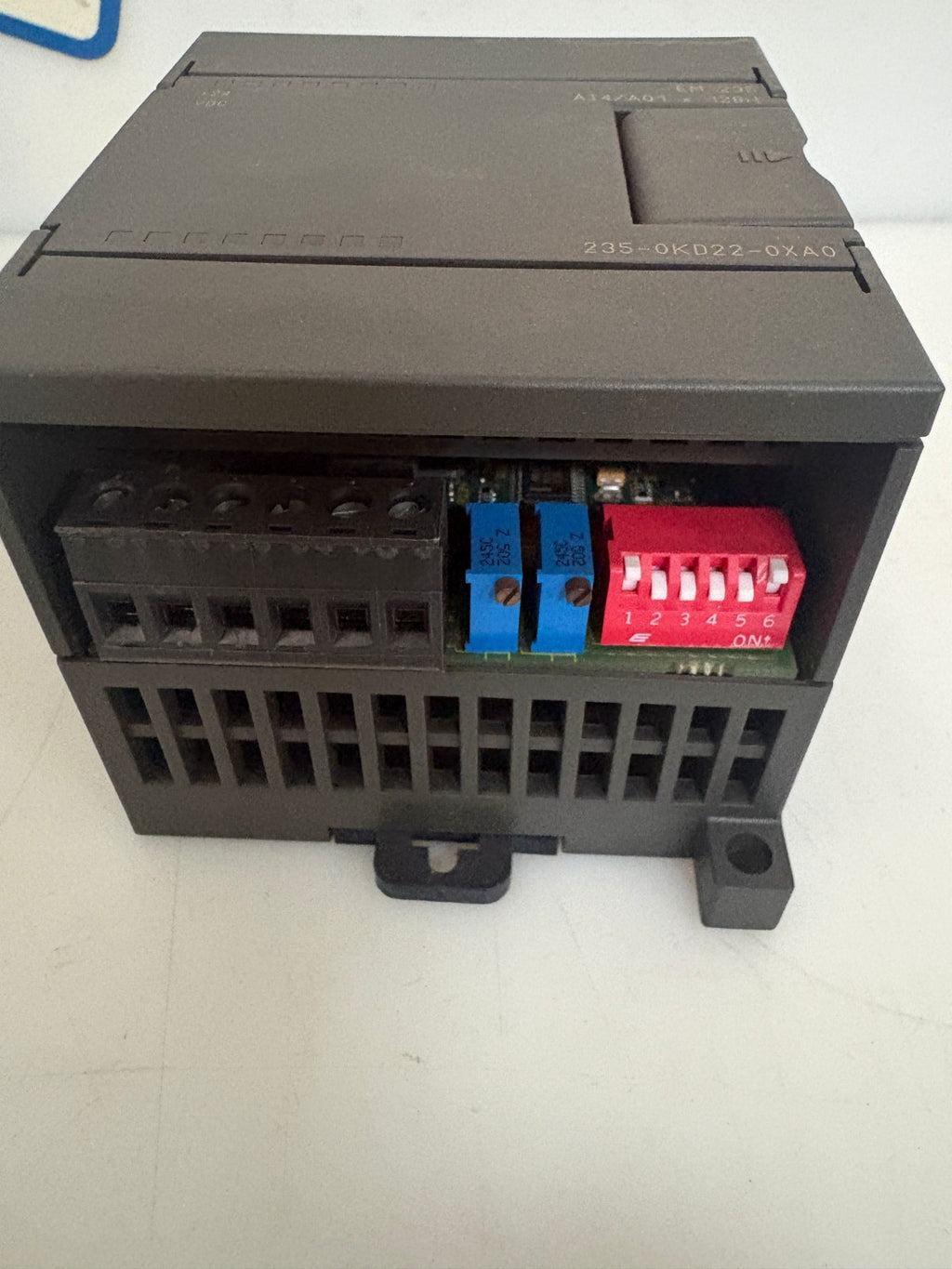 SIEMENS EM 235 235-DKD22-0XA02