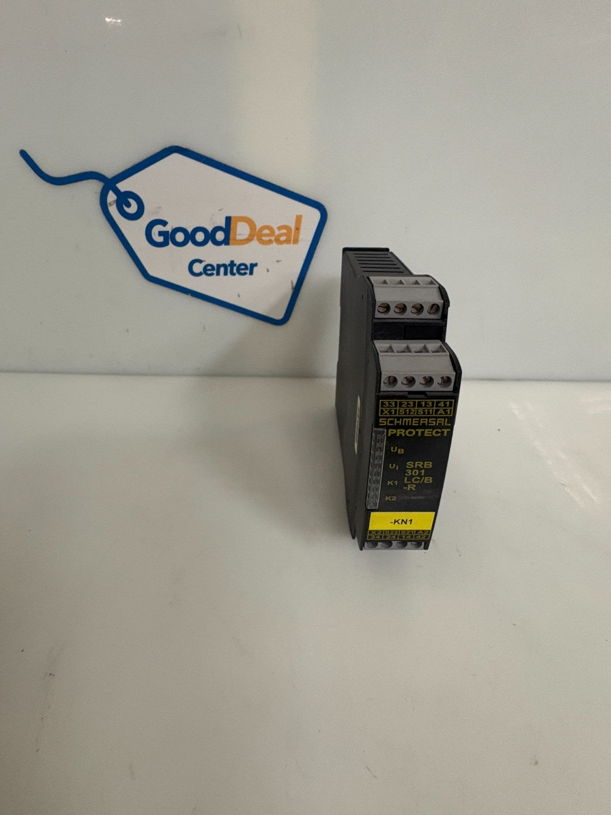 SCHMERSAL SAFETY RELAY SRB 301LC/B-R