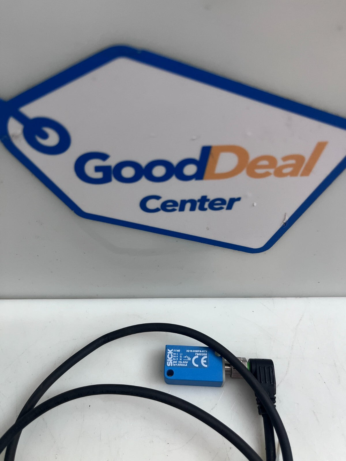 SICK IQ10-03BPS-KT1 Proximity Sensor 7900205  w/Cable1