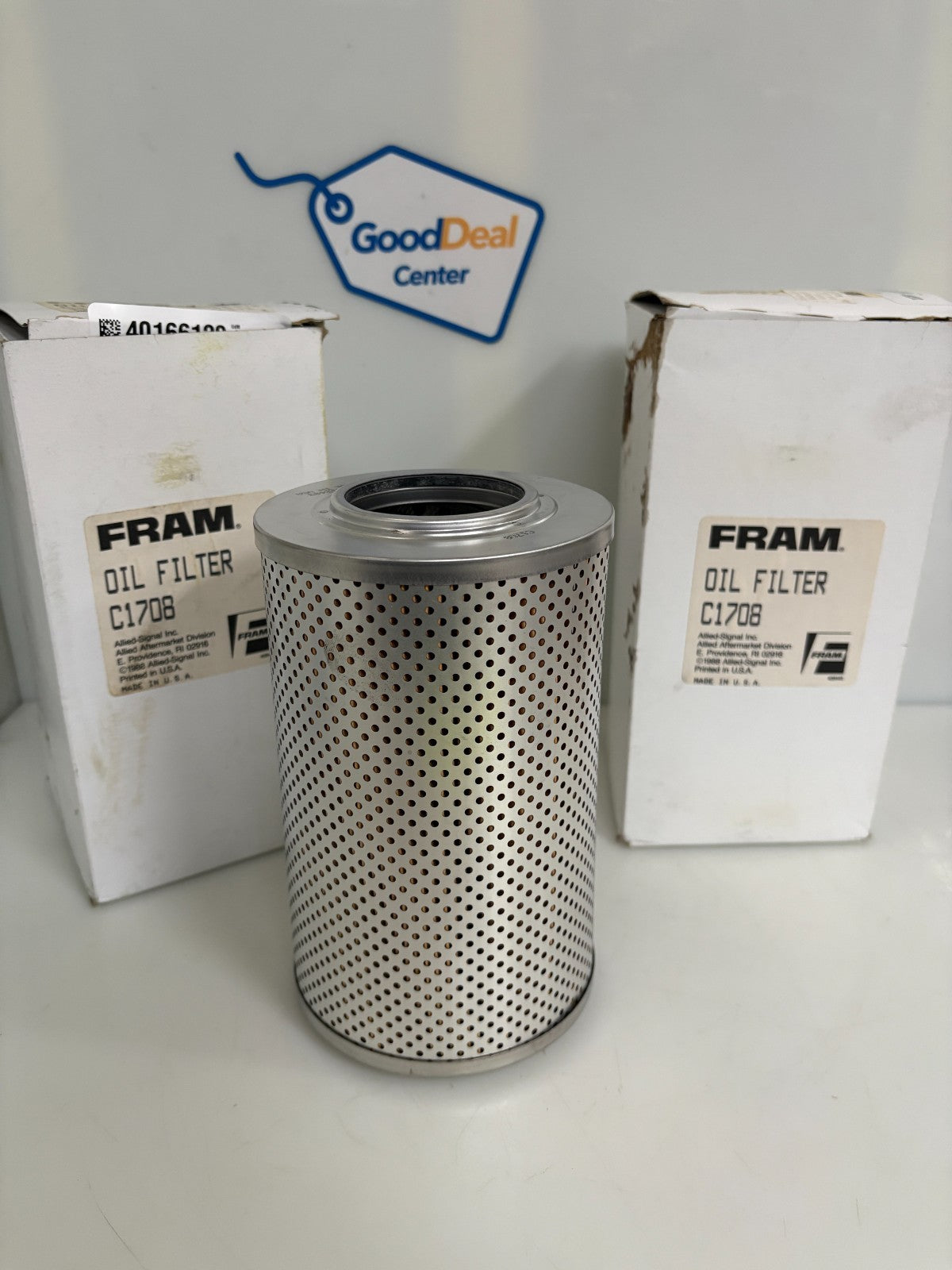 LOT OF 2 FRAM OIL FILTER C1708