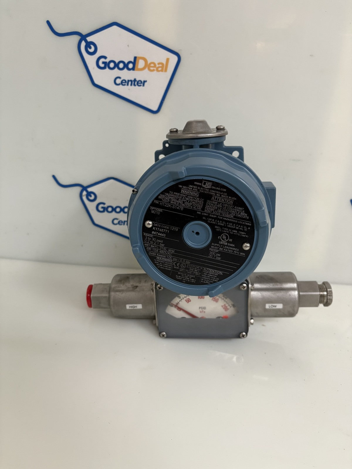 UNITED ELECTRIC CONTROLS ADJUSTABLE PRESSURE SWITCH