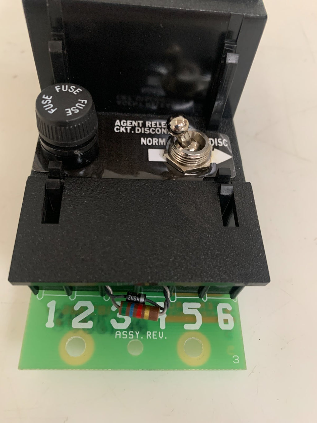 CERBERUS PYROTRONICS FIRE ALARM CONTROL UNIT 580-185386-5 RM-30U