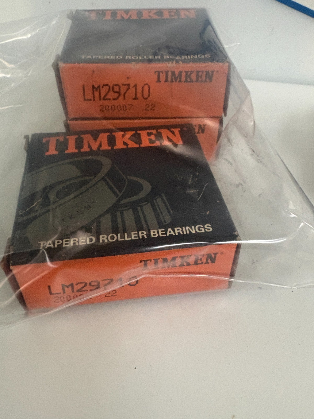 LOT OF 4 TIMKEN BEARING LM297102