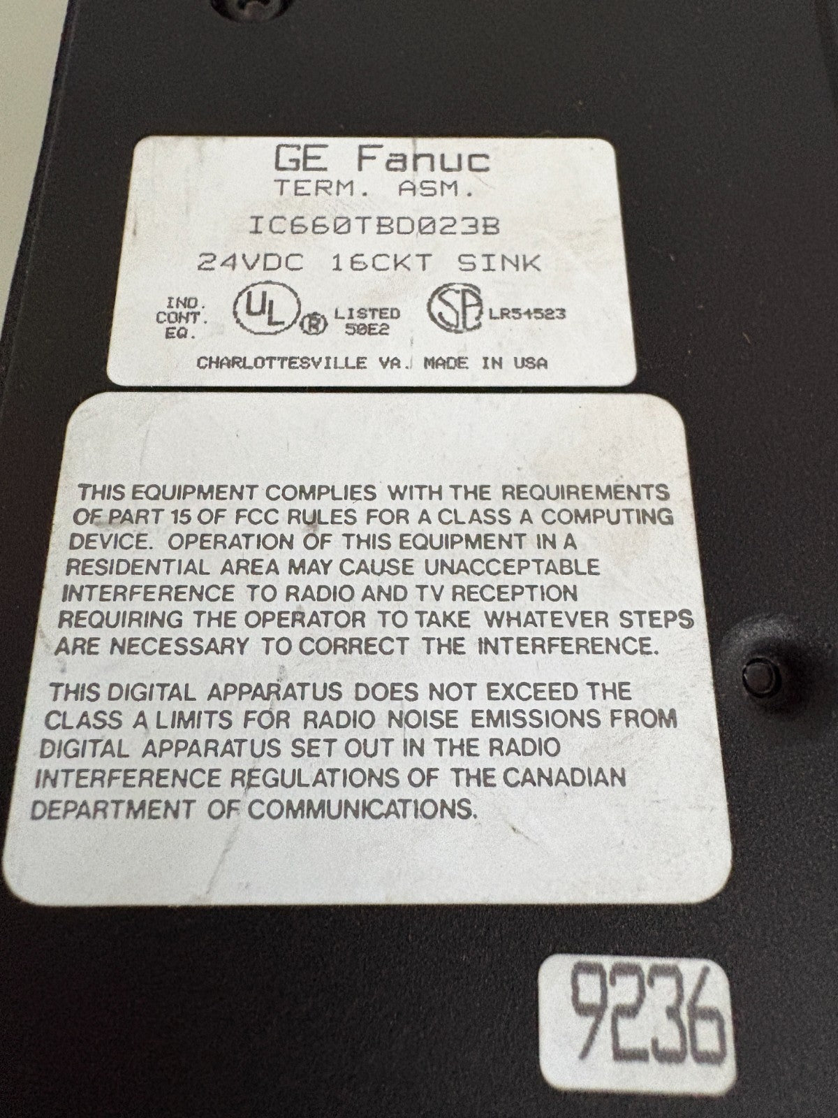 GE FANUC GENIUS 24 VDC SINK IN/OUT IC660TBD023B  W/IC660BBD0236