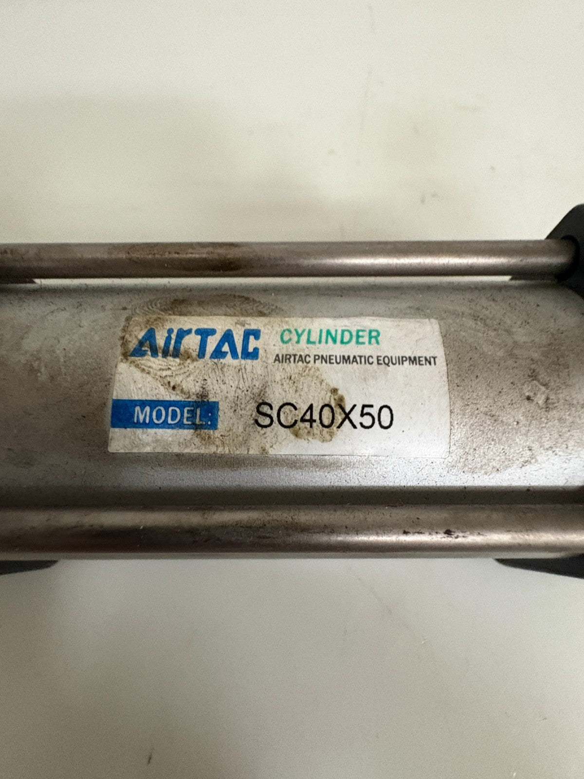 AIRTAC PNEUMATIC CYLINDER SC40X50 W/ADJUSTABLE AIR VALVE