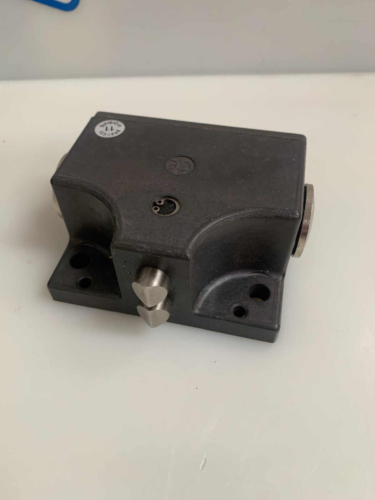 EUCHNER LIMIT SWITCH SNOZ D12-502