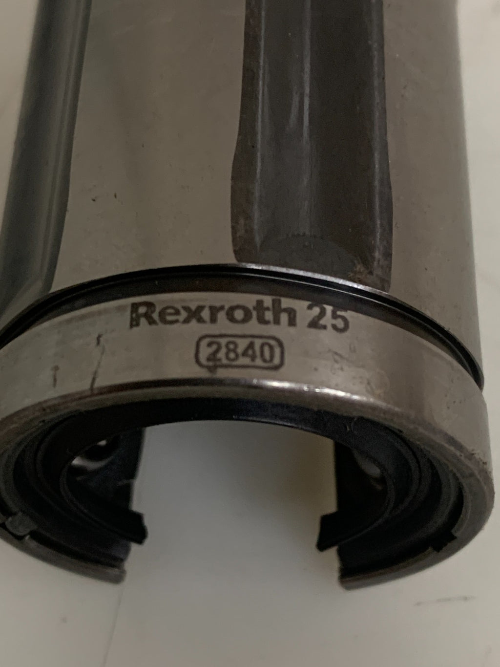 REXROTH 25 (2840) CYLINDER STAR LINEAR GUIDE