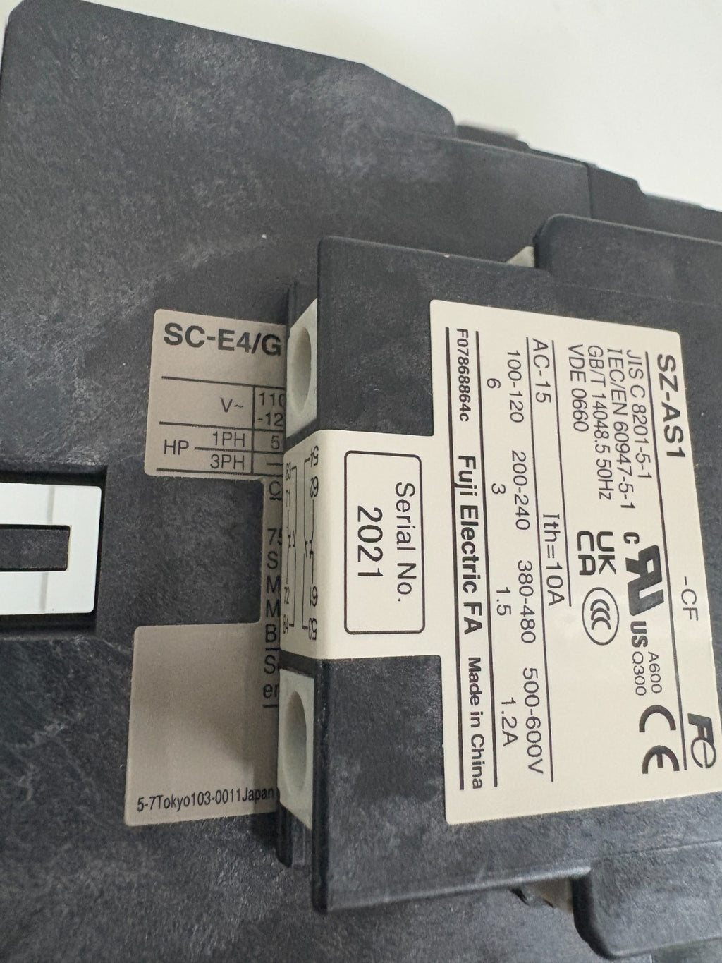 FUJI ELECTRIC SC-E4/G CONTACTOR W/SZ-AS1 AUXILLIARY CONTACT BLOCK2