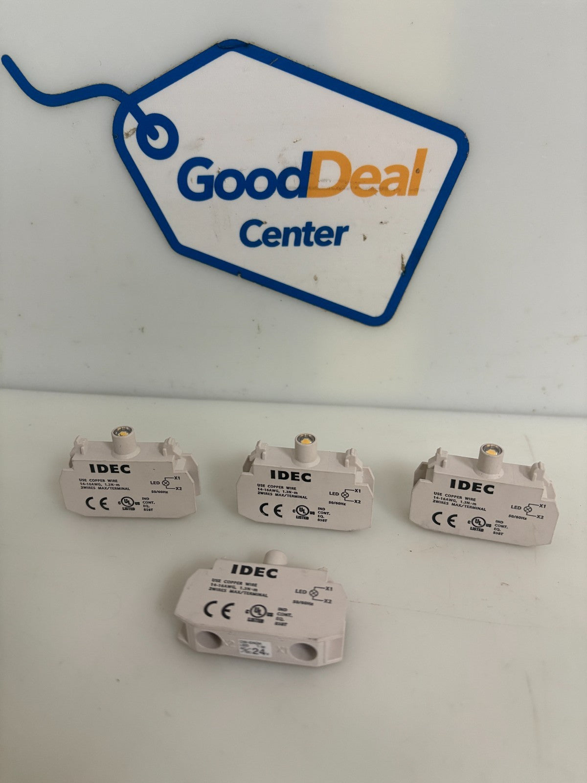 LOT OF 4 IDEC LED MODULE CW-EAQ40