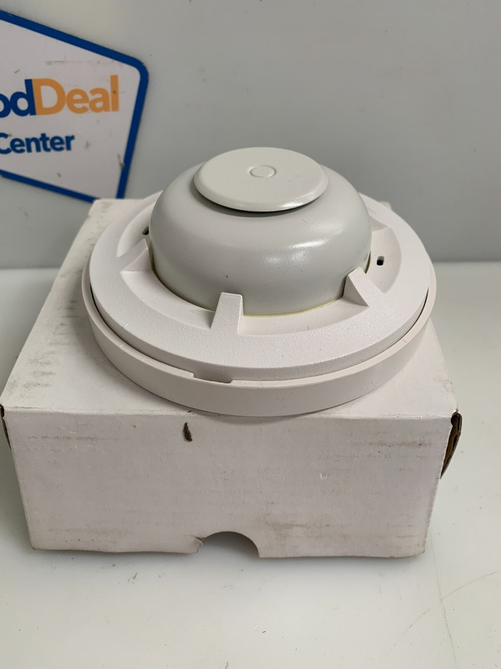 LOT OF 2 SYSTEM SENSOR HEAT DETECTOR 5601A