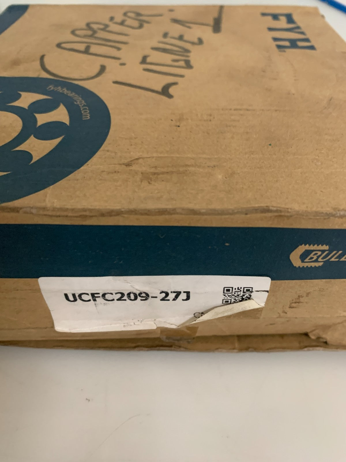 FYH BEARING BALL BEARING FLANGE UCFC209-27J2