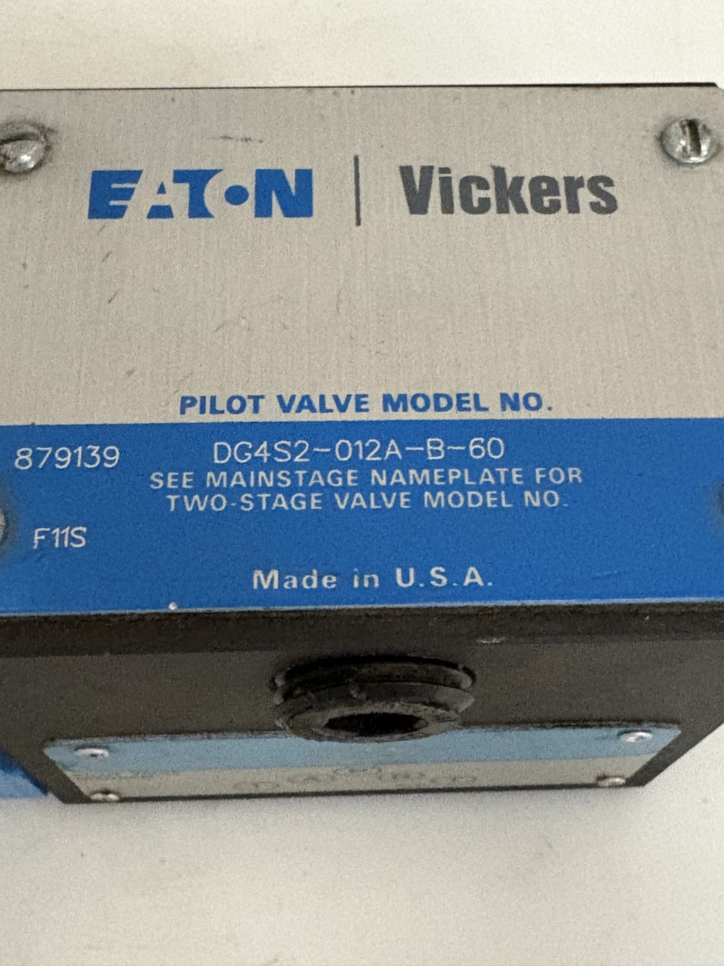 EATON VICKERS HYDRAULIC PILOT VALVE DG4S2-012A-B-60
