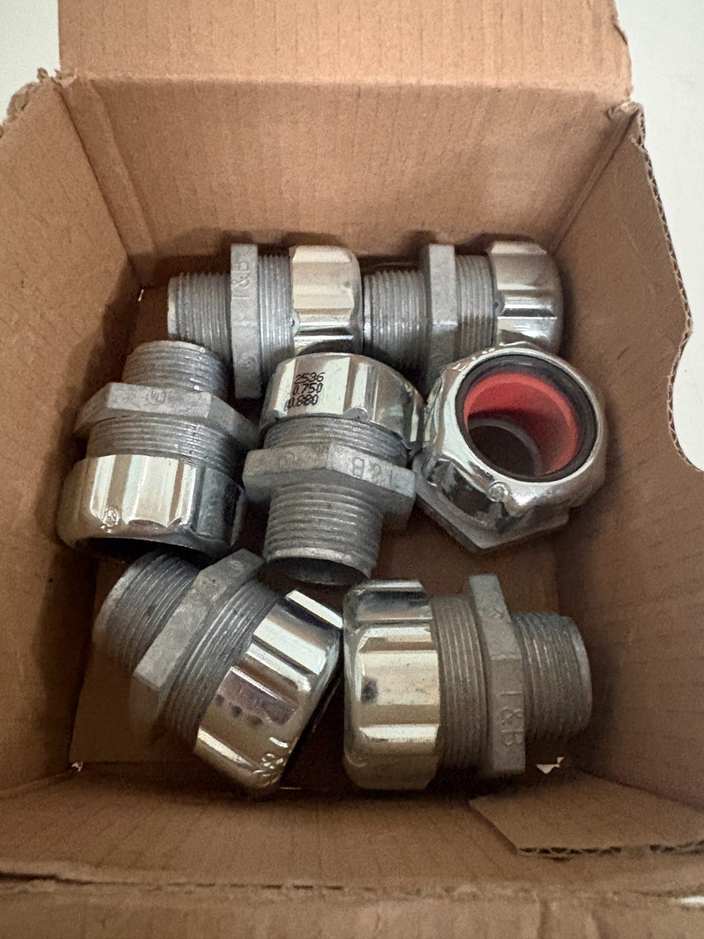 ABB THOMAS & BETTS 3/4 STRAIN RELIEF CORD STRAIGHT CONNECTOR 3