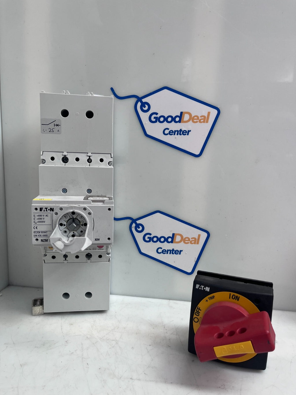 EATON MOELLER NZM1  25 Amp  Circuit Breaker Switch   AF25NA1