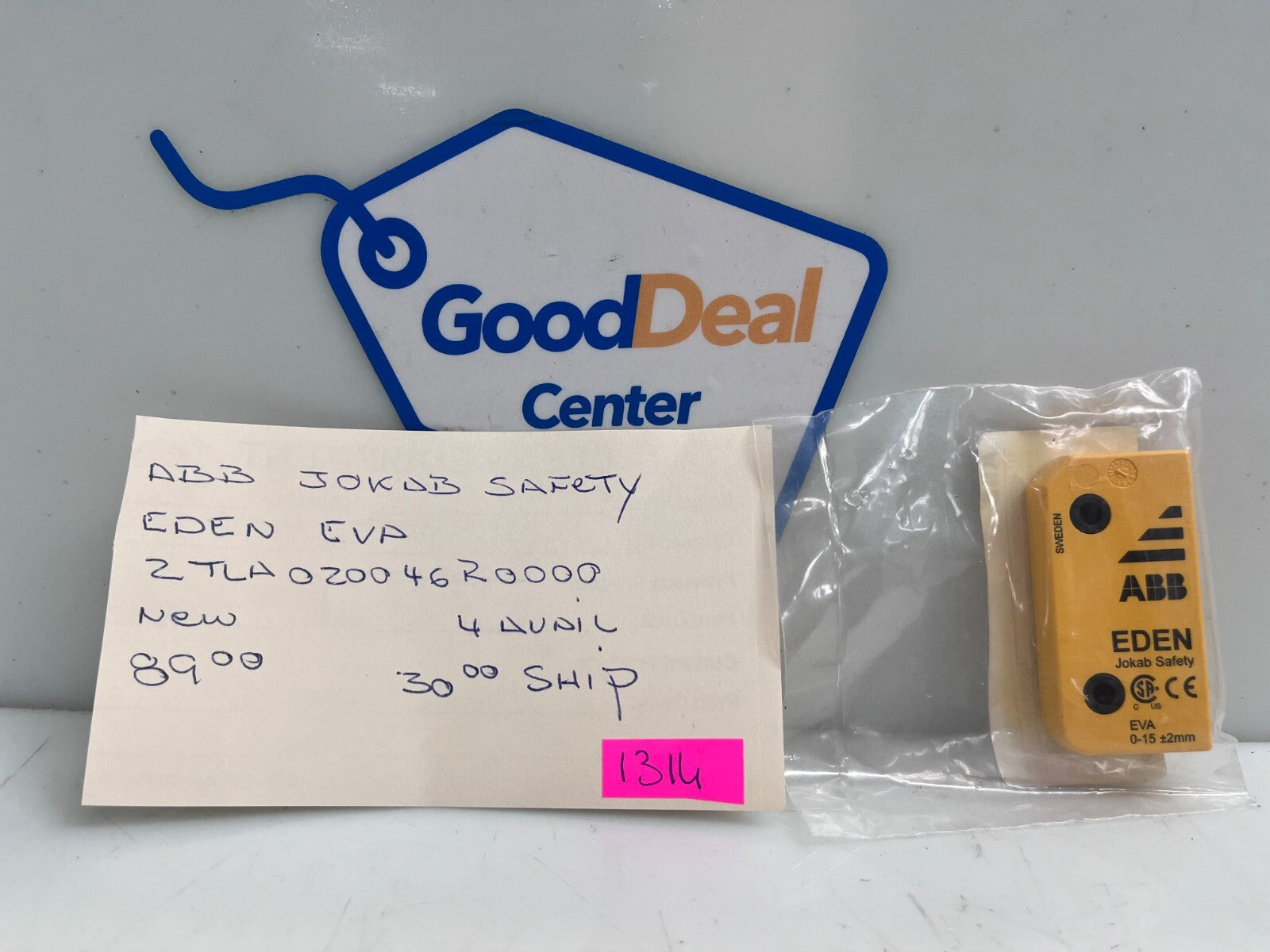 ABB 2TLA020046R0000 Safety Switch Sensor Unit