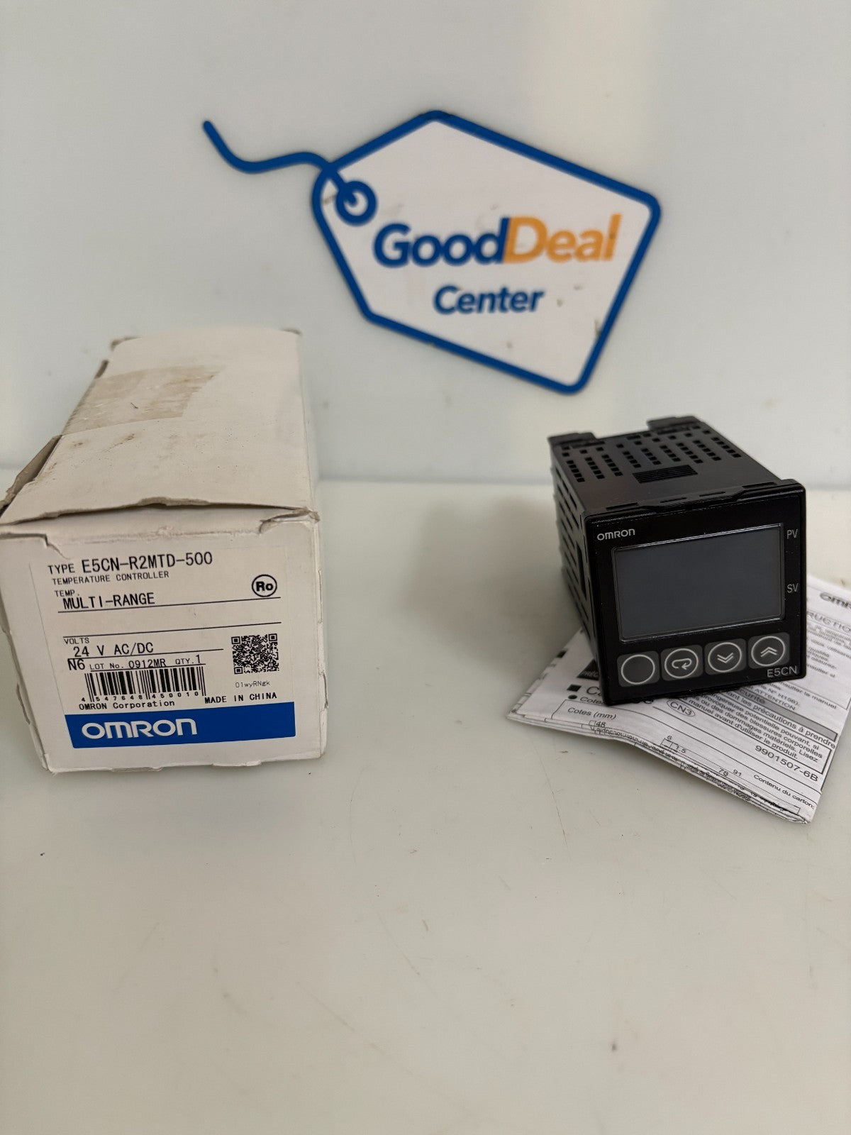 OMRON MULTI RANGE TEMPERATURE CONTROLLER E5CN-R2MTD-500