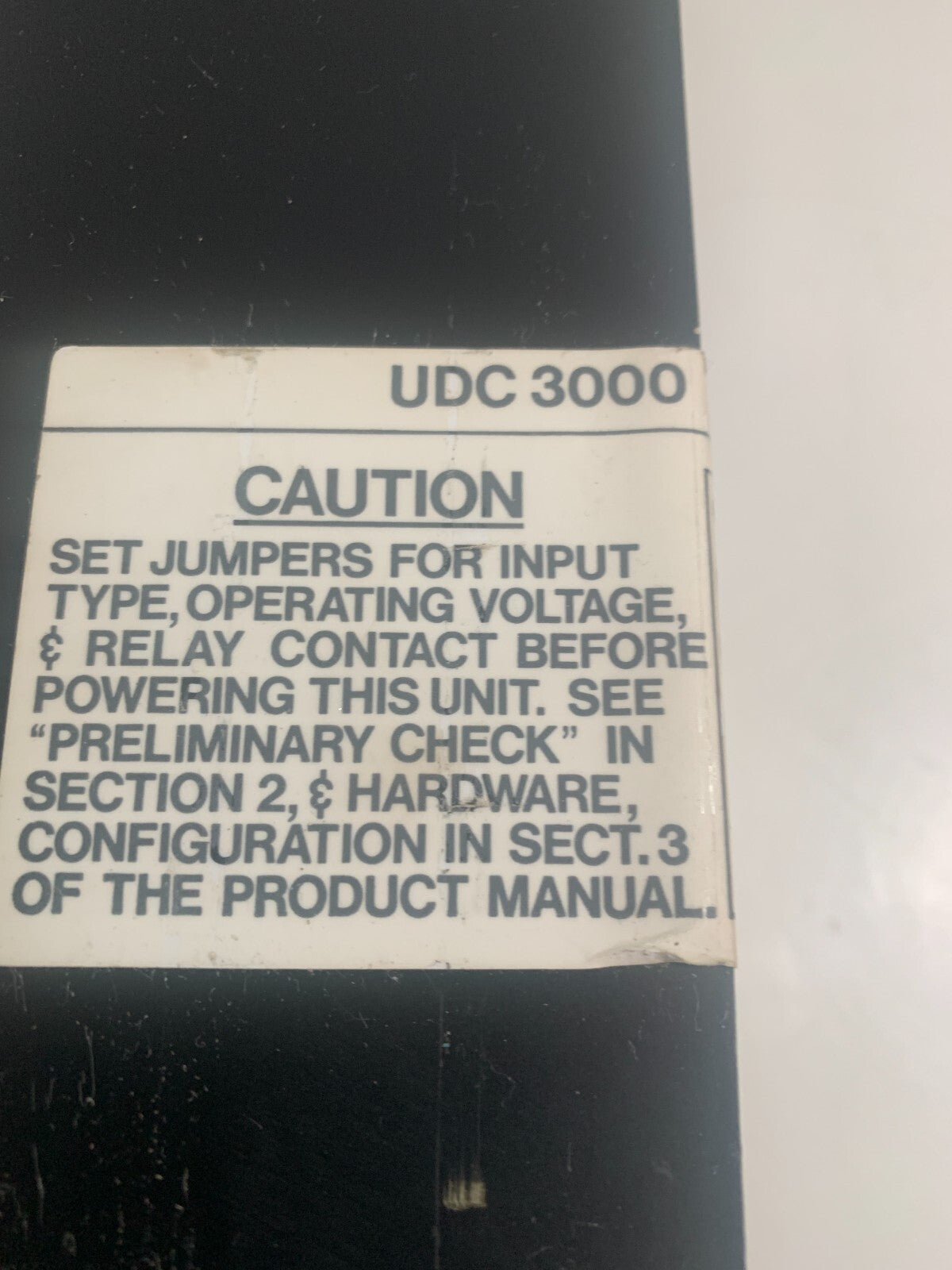 HONEYWELL CONTROLS TEMPERATURE CONTROLLER DC3002-0-01A-2-00-0111