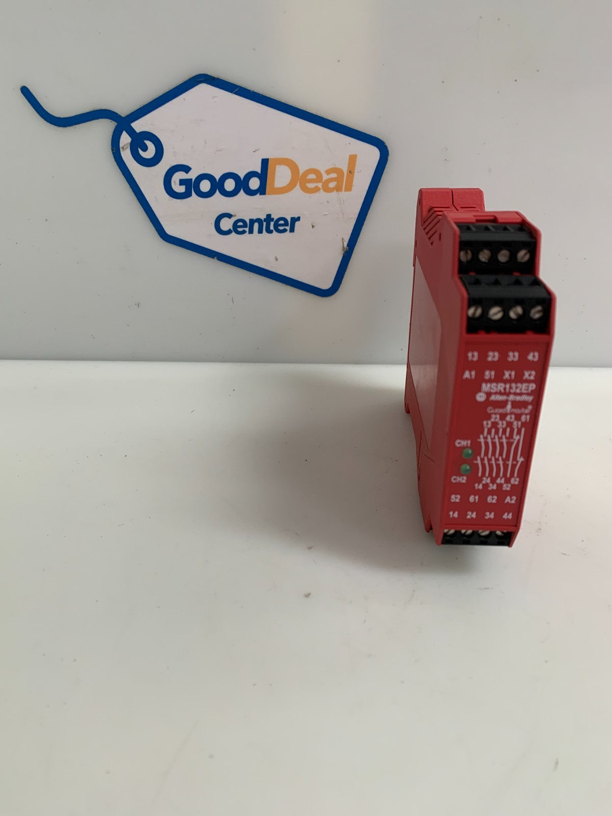 ALLEN BRADLEY GUARD MASTER SAFETY RELAY MSR132EP 440R-E 23057 SER A0