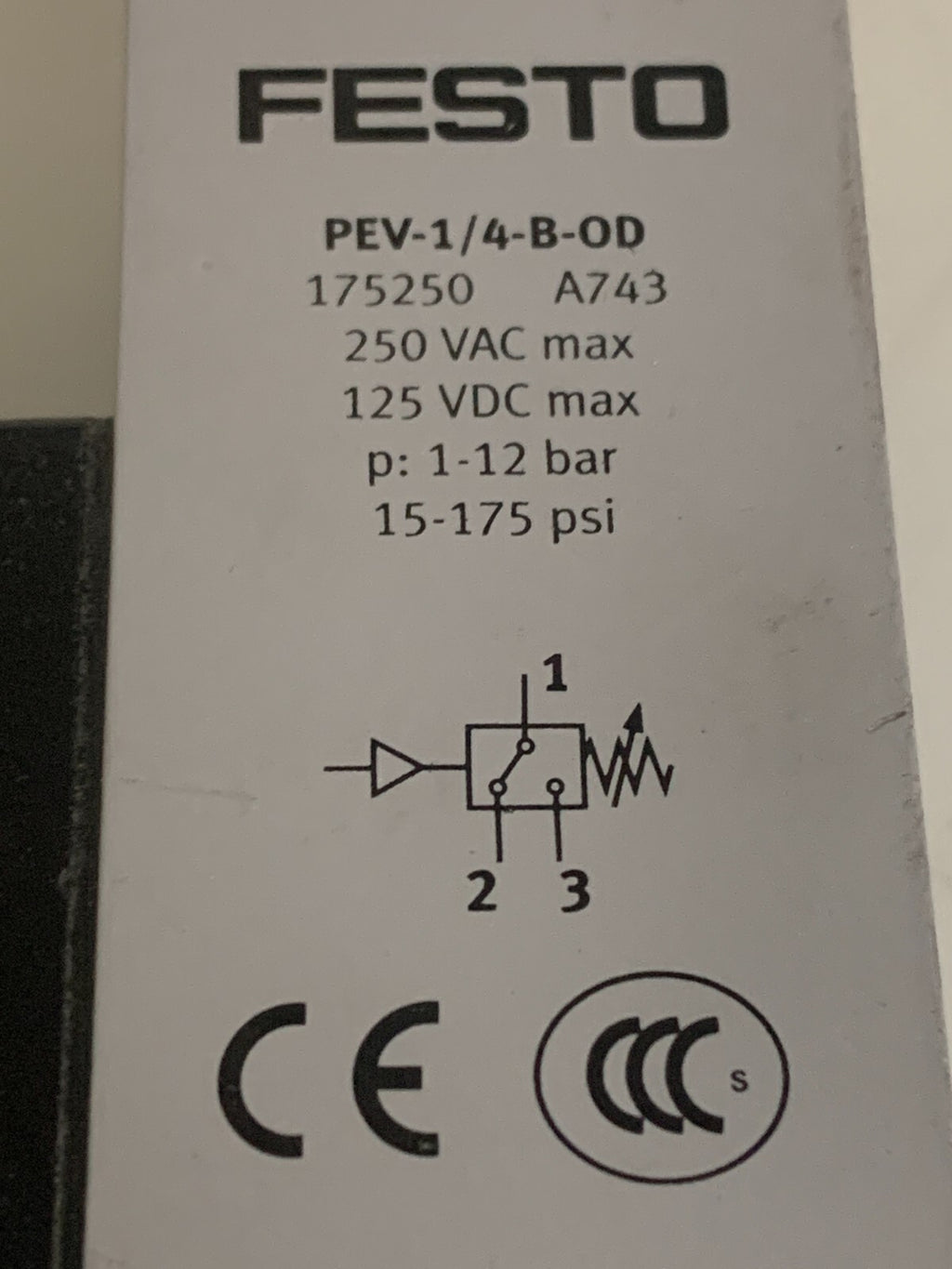 FESTO PRESSURE SWITCH PEV-1/4-B-OD 175250 W/CABLE