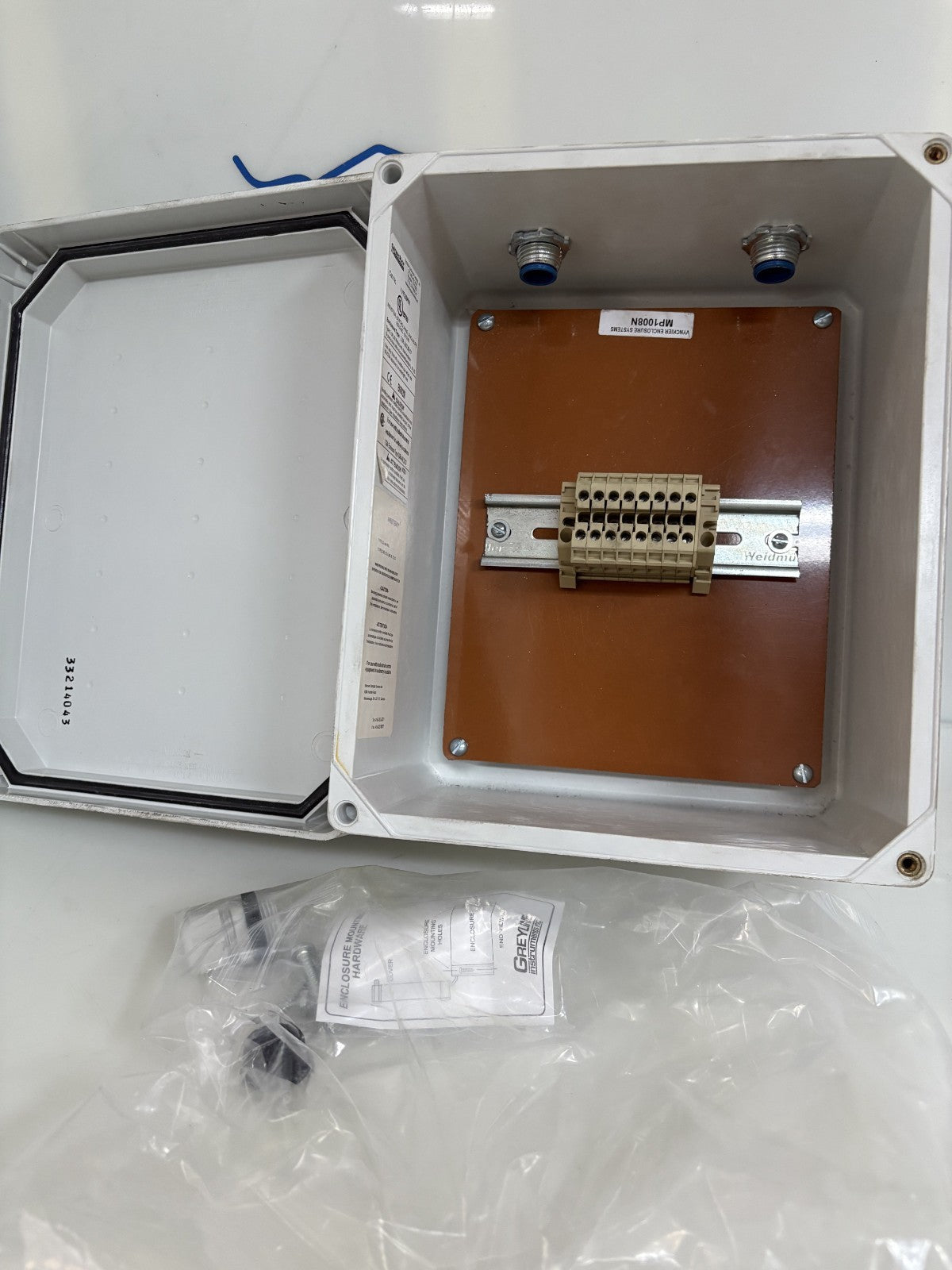 VYNCKIER ENCLOSURE VJ1008HW W/MP1008N PLATE