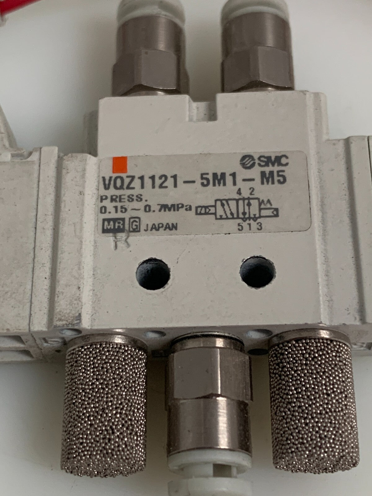 SMC SOLENOID VALVE VQZ1121-5M1-M5