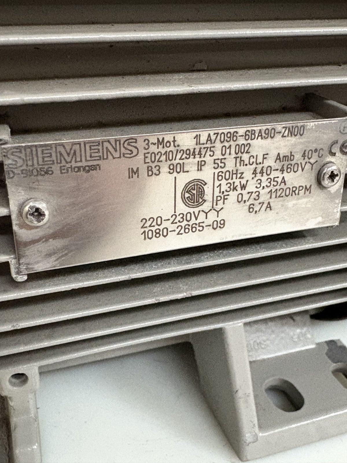 SIEMENS MOTOR 3PH 1115RPM 1LA7096-6BA90-ZN00