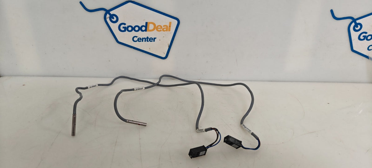LOT OF 2 SIEMENS PROXIMITY SWITCH AXIS 00300905-040
