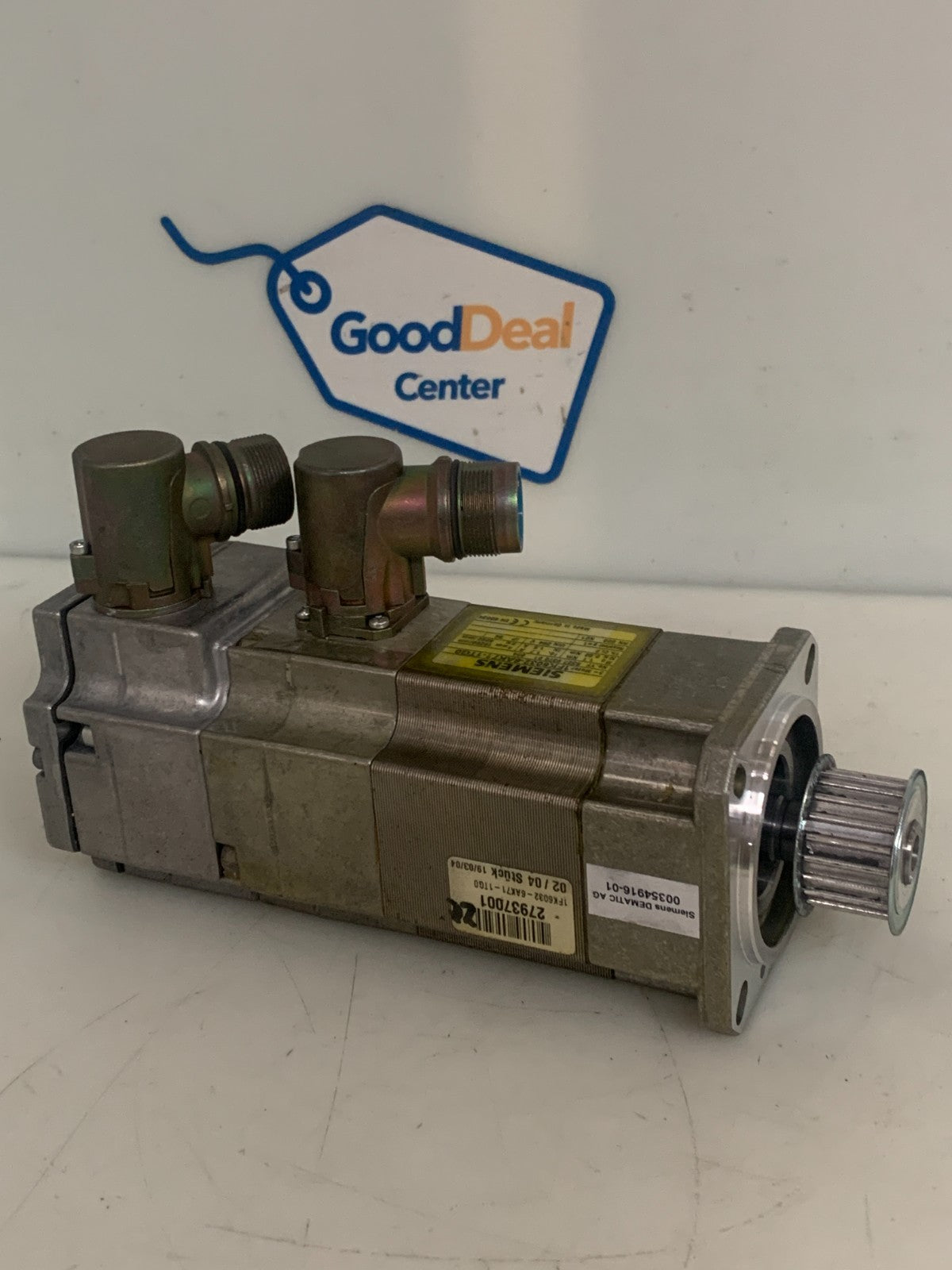 SIEMENS SERVO MOTOR 3-MOTOR 1FK6032-6AK71-1TG0