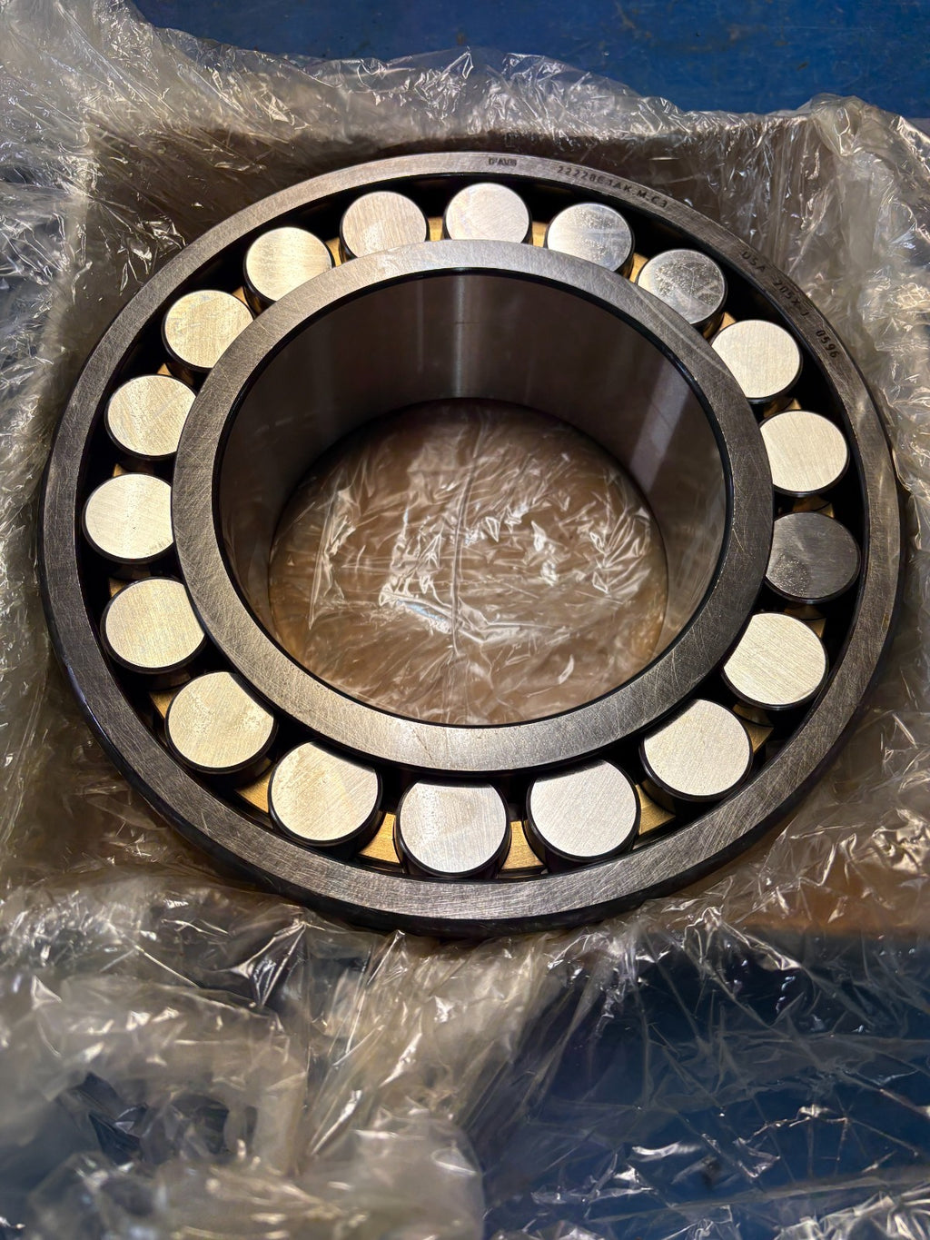 FAG SPHERICAL ROLLER BEARING 2222BE1AK.M.C3