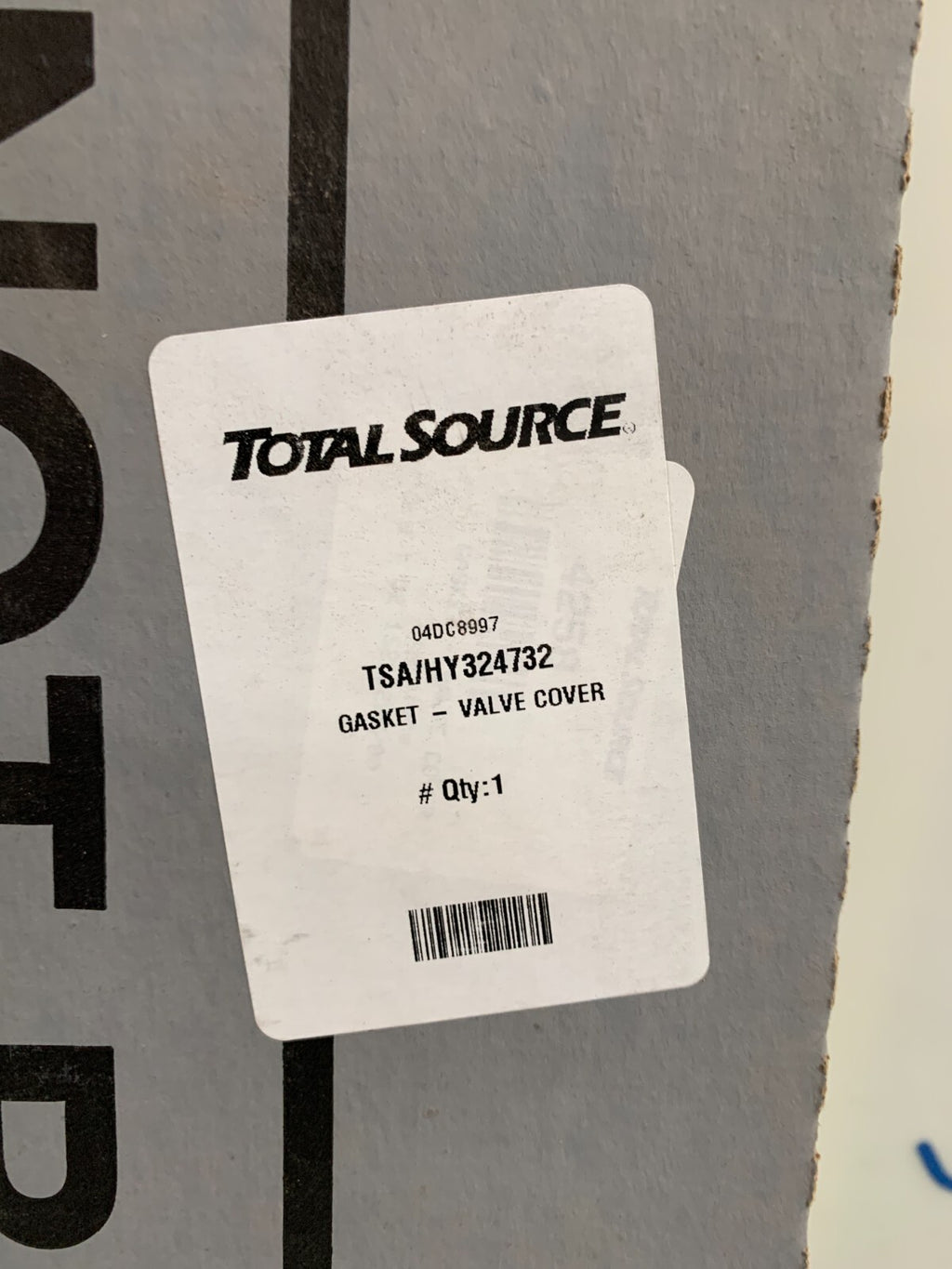 LOT OF 2  TOTAL SOURCE HYSTER GASKET VALVE COVER TSA/HY324732